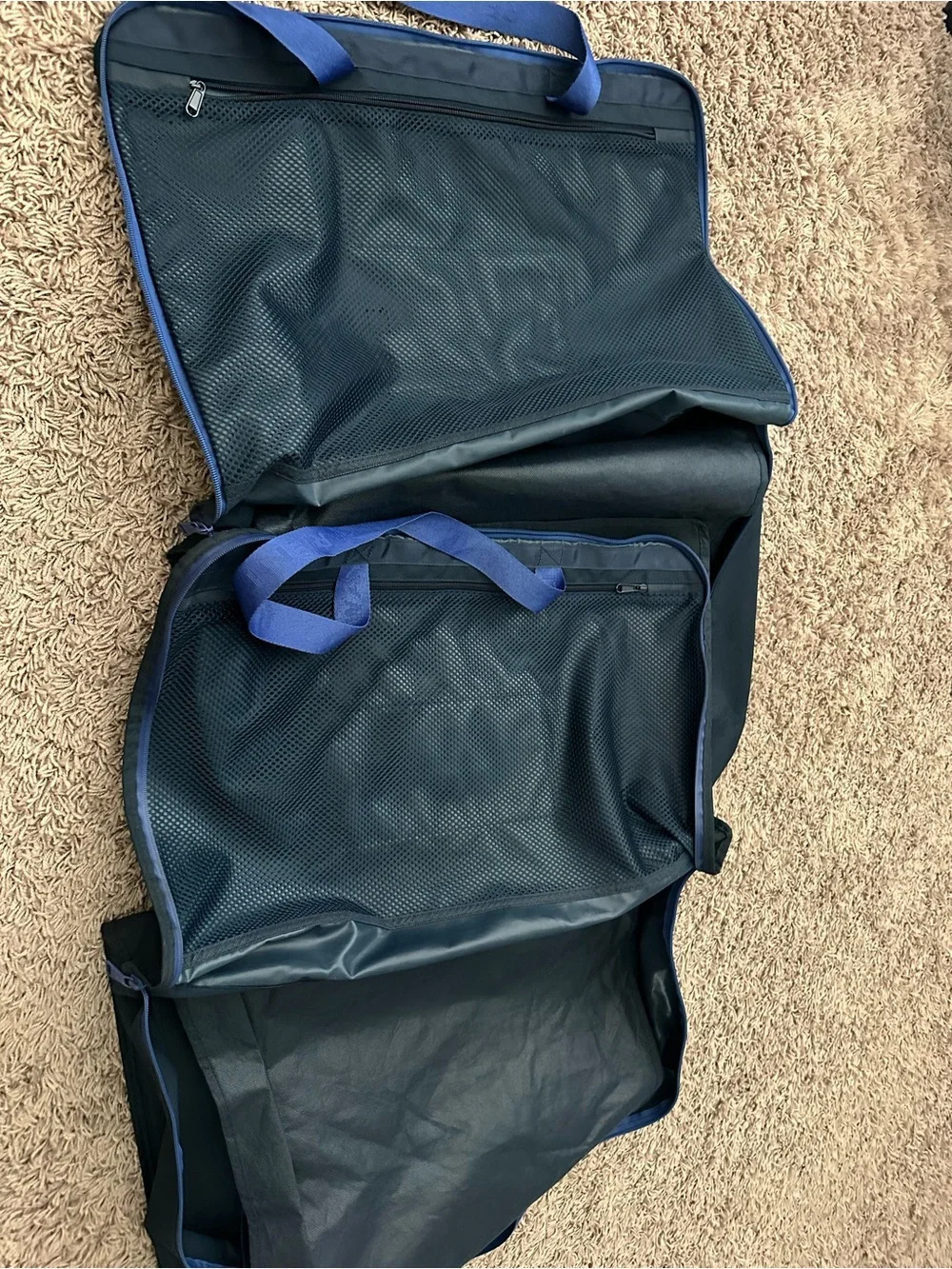 Rent the Runway Folding Garment Bag Set of 2